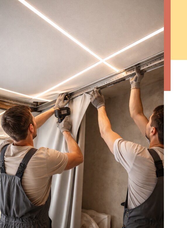 Монтаж натяжного потолка со световыми линиями в Черняховске от 1258 руб. | ОТДЕЛОЧНИК-Чрх